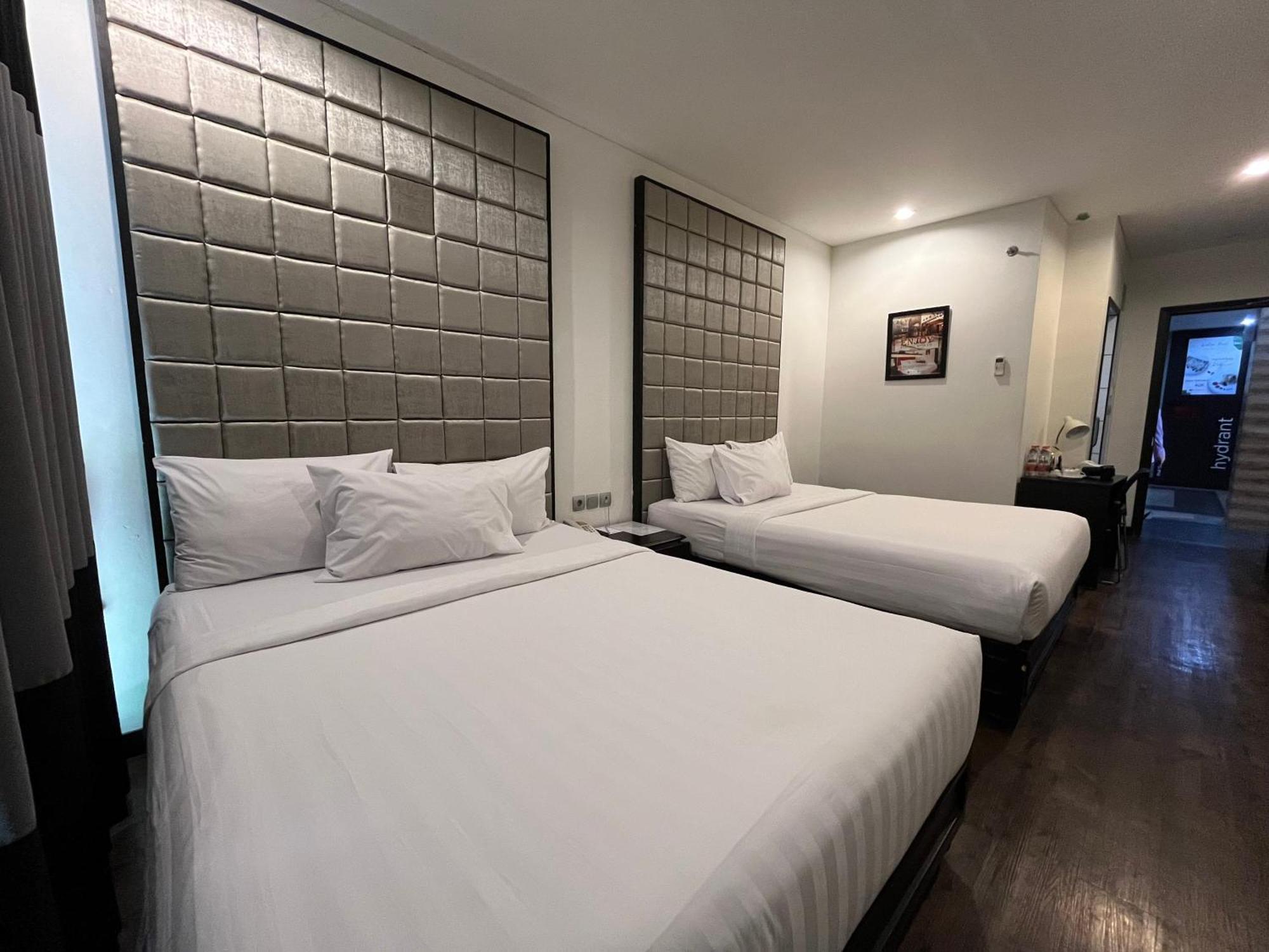 Kalya Hotel Bandung Dago Exterior photo